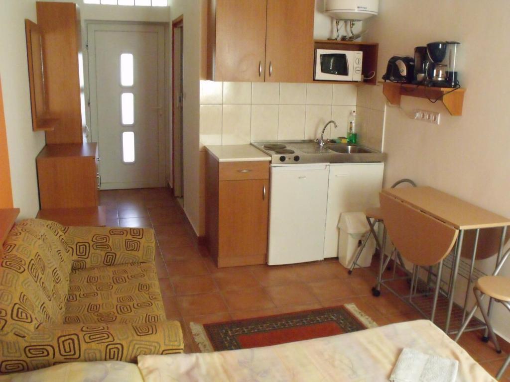 Abadszaloki Vitorlas Vendeghaz Room photo